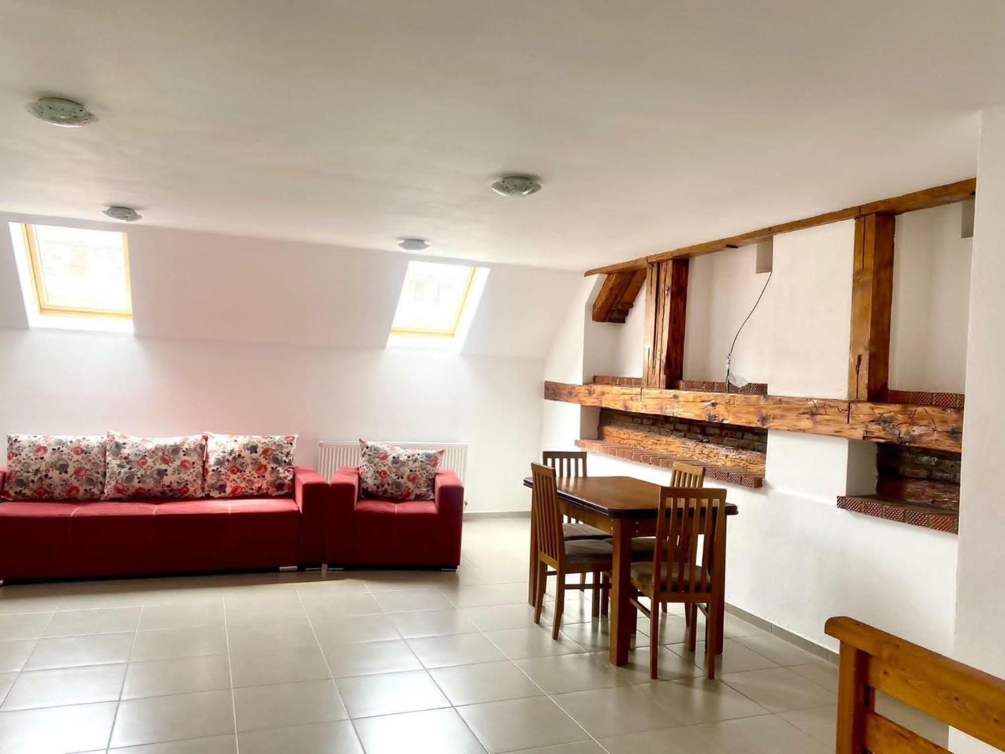 Sebeş Motel Dacia מראה חיצוני תמונה